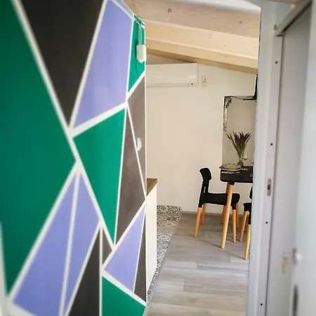 Apartamento Art Kuning *