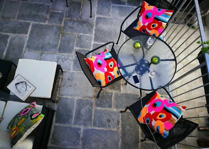 Art Kuning Apartment *